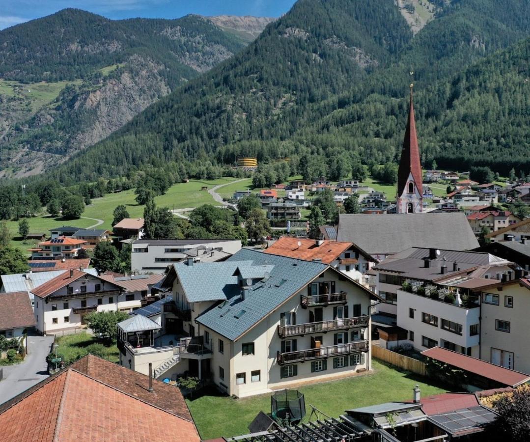 Marbergerhaus Umhausen Apartment Exterior photo
